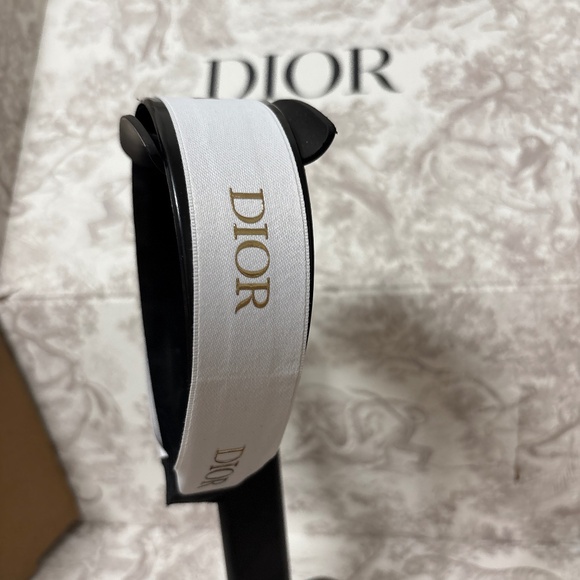 1.5 inches Dior Ribbon Headband - Picture 3 of 6